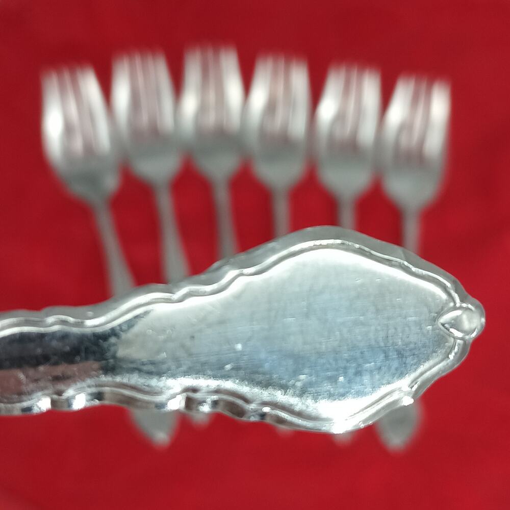 7X SF Oneida Community SATINIQUE Like READ Stainless Salad Fork